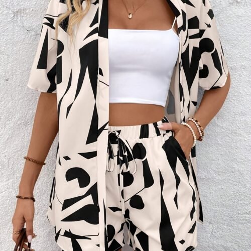 302adcd6-2321-42f5-961d-cfc418aa76b8.jpg Women's Holiday Printed Open Front Shirt & Shorts 2-Piece Set