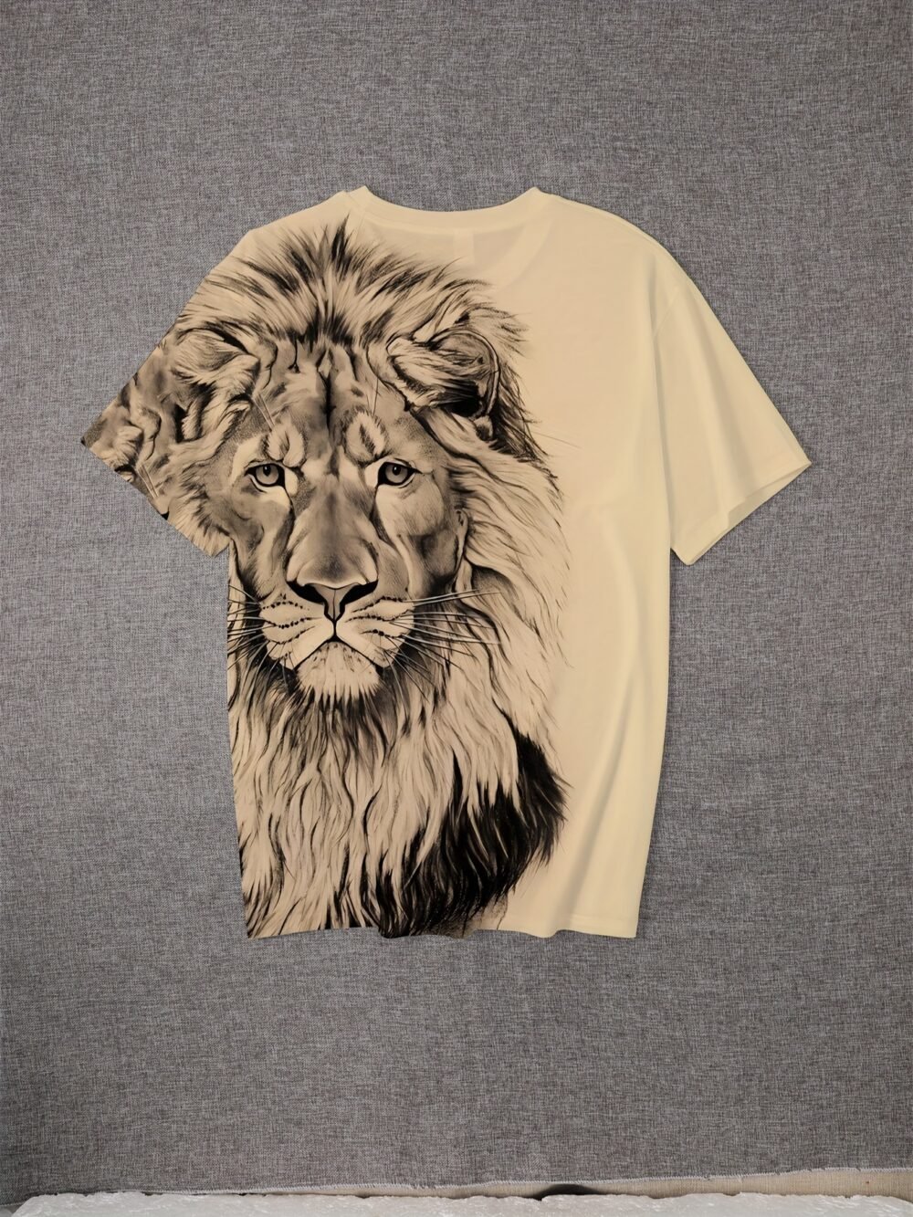 Men's Fierce Lion Graphic Oversized Short Sleeve T-Shirt